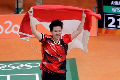 #ThankYouButet Iringi Liliyana Gantung Raket